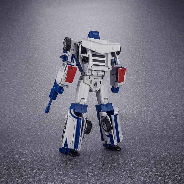 DX9 Toys Montana Unofficial MP Scale Stunticon Breakdown Color Photos 02 (2 of 17)